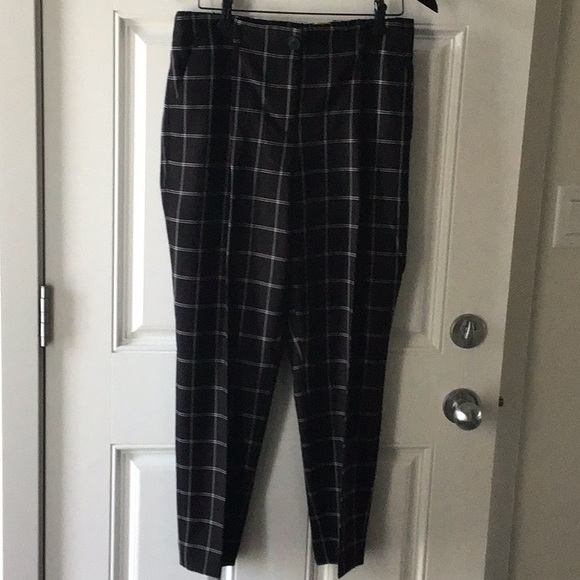 NWT slim fit pants. - Picture 1 of 5